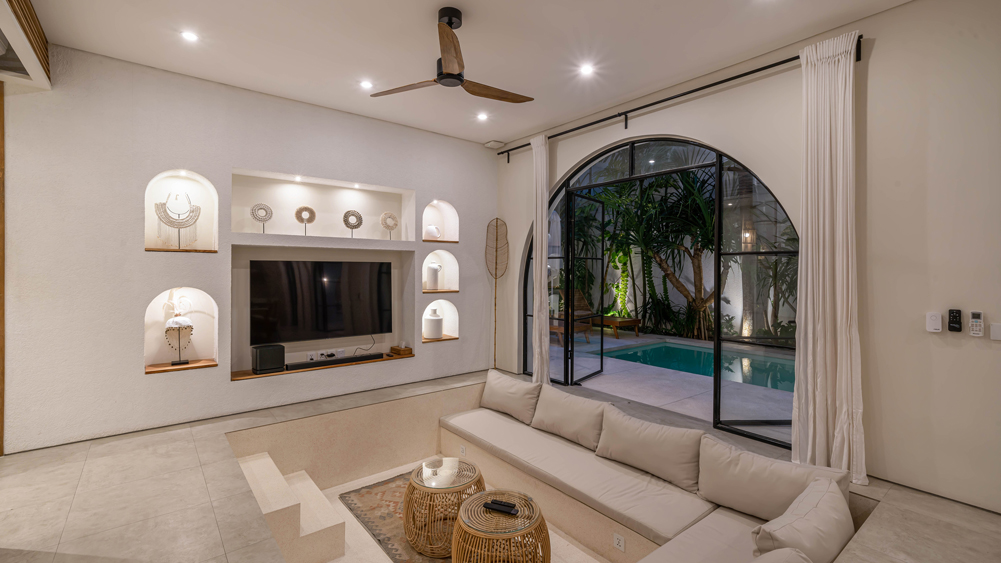 Villa Unna - Sunken sala by the pool